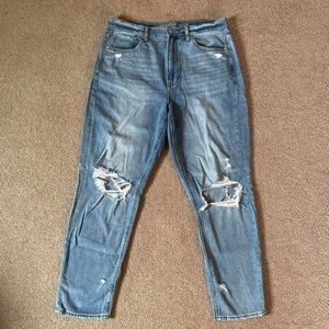 American eagle distressed mom jeans